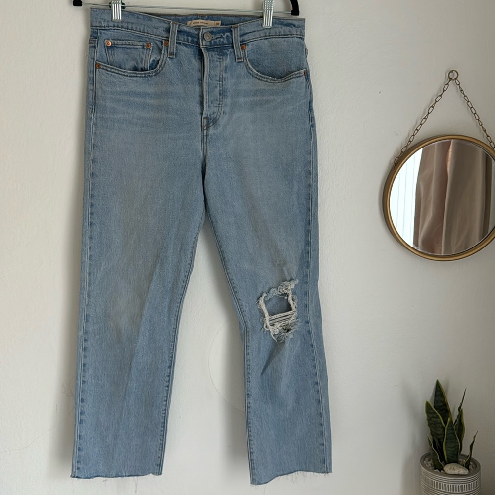 Levi's Wedgie Straight Jeans size 30